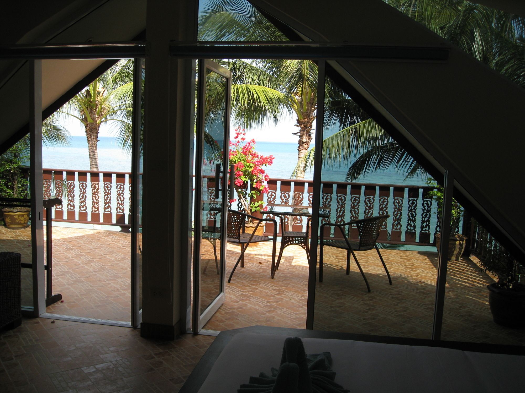 Coconut Laguna Villas