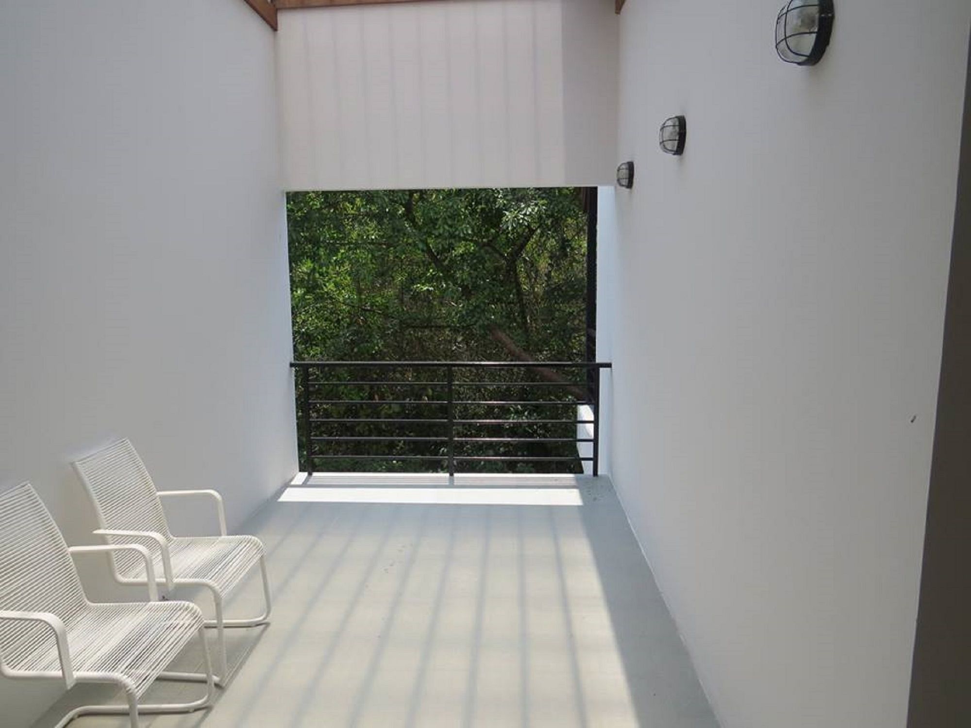 Creek Villa