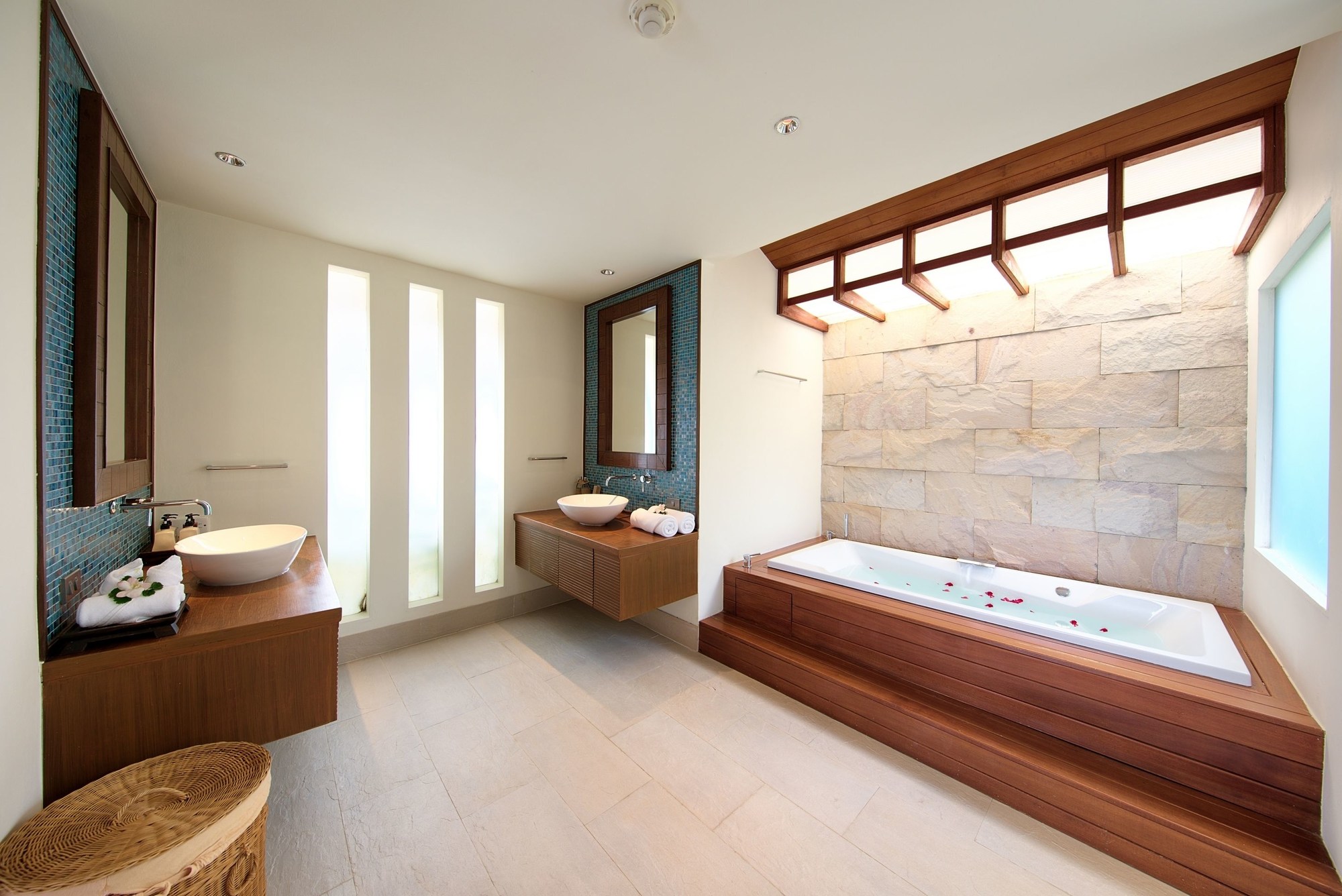 Dhevatara Residence