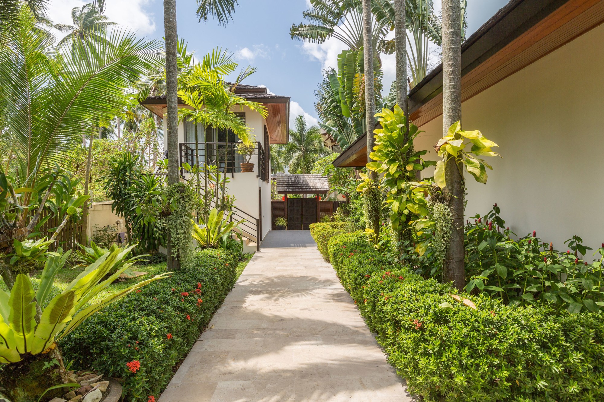 Dhevatara Residence