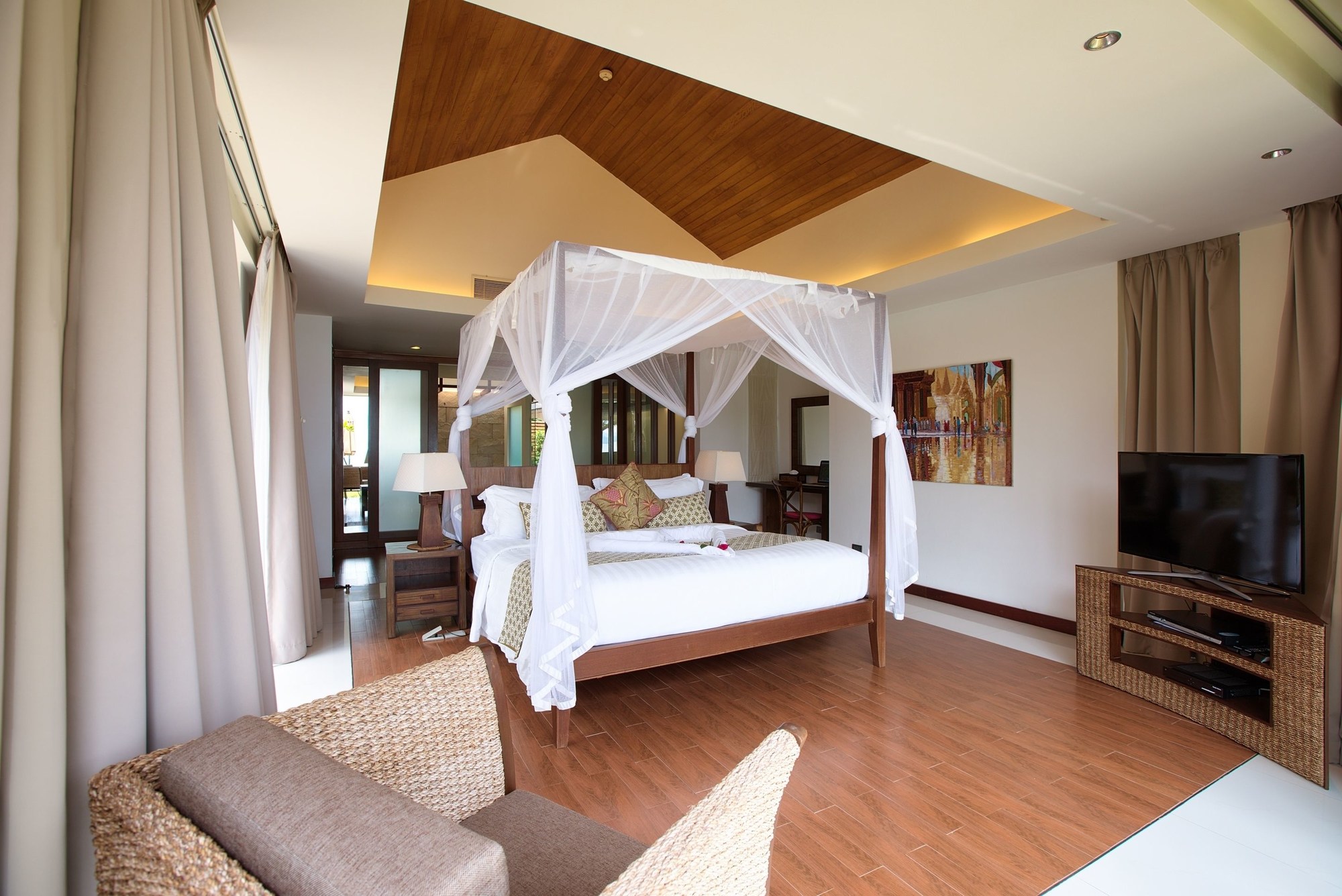 Dhevatara Residence