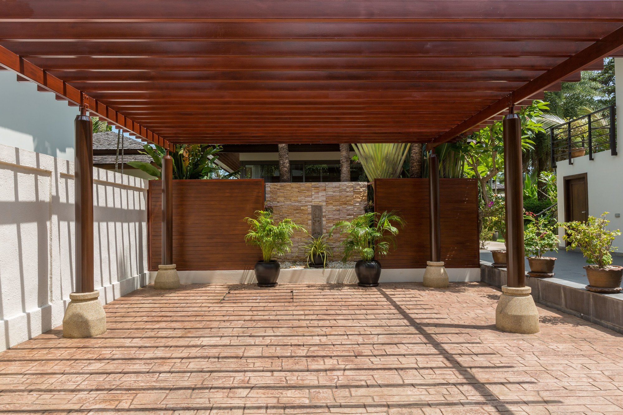 Dhevatara Residence