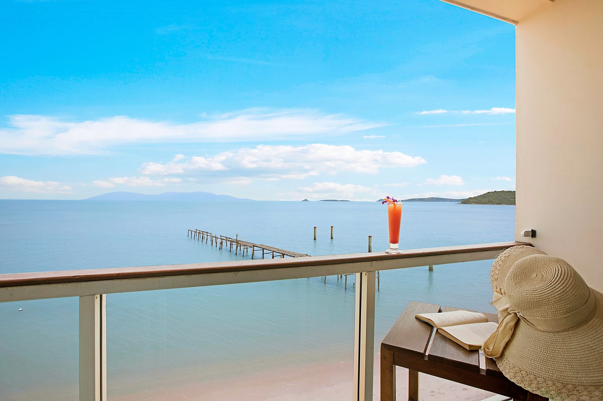 Enjoy Hotel