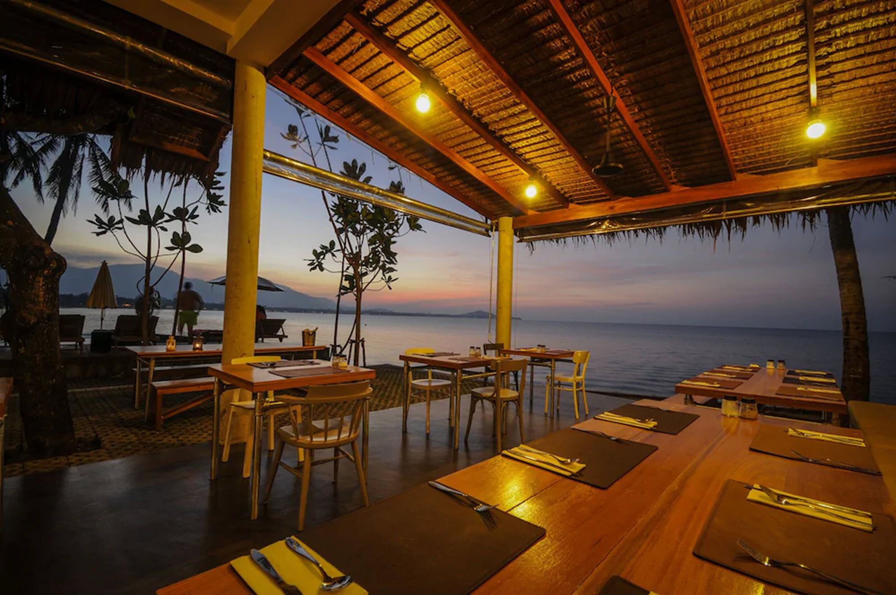 Escape Beach Resort