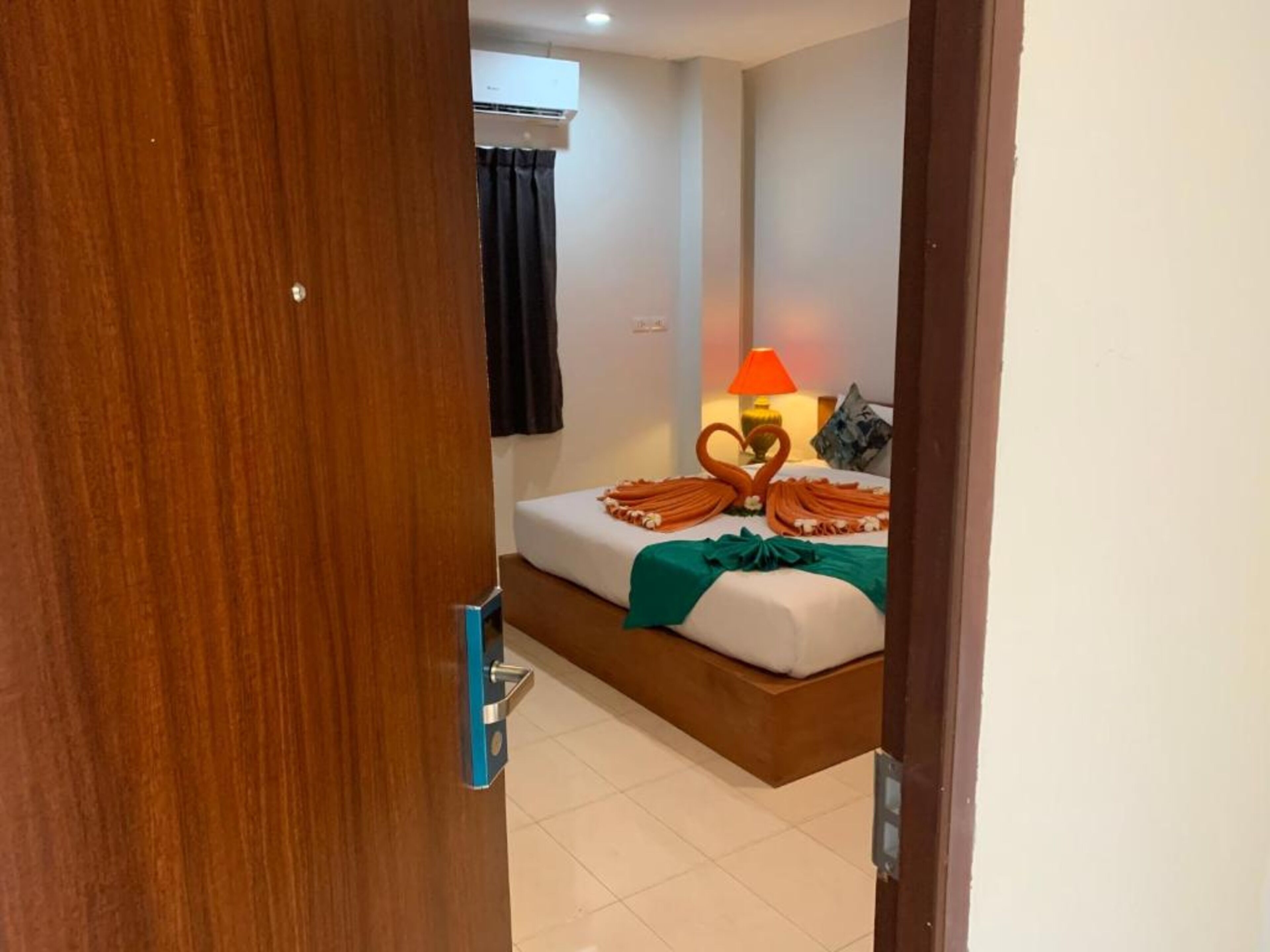 Farmer's Grand Hostel