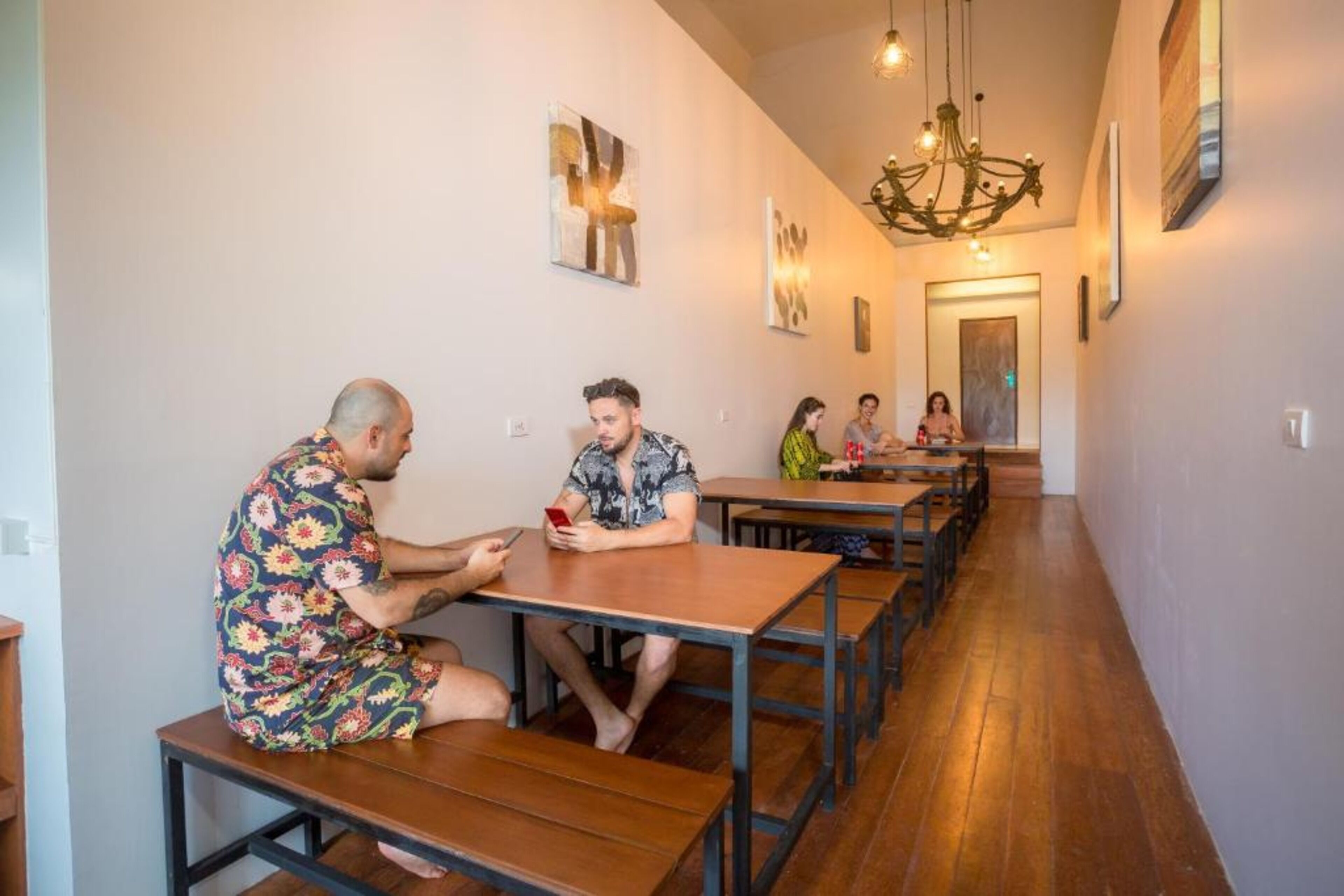 Farmer's Grand Hostel