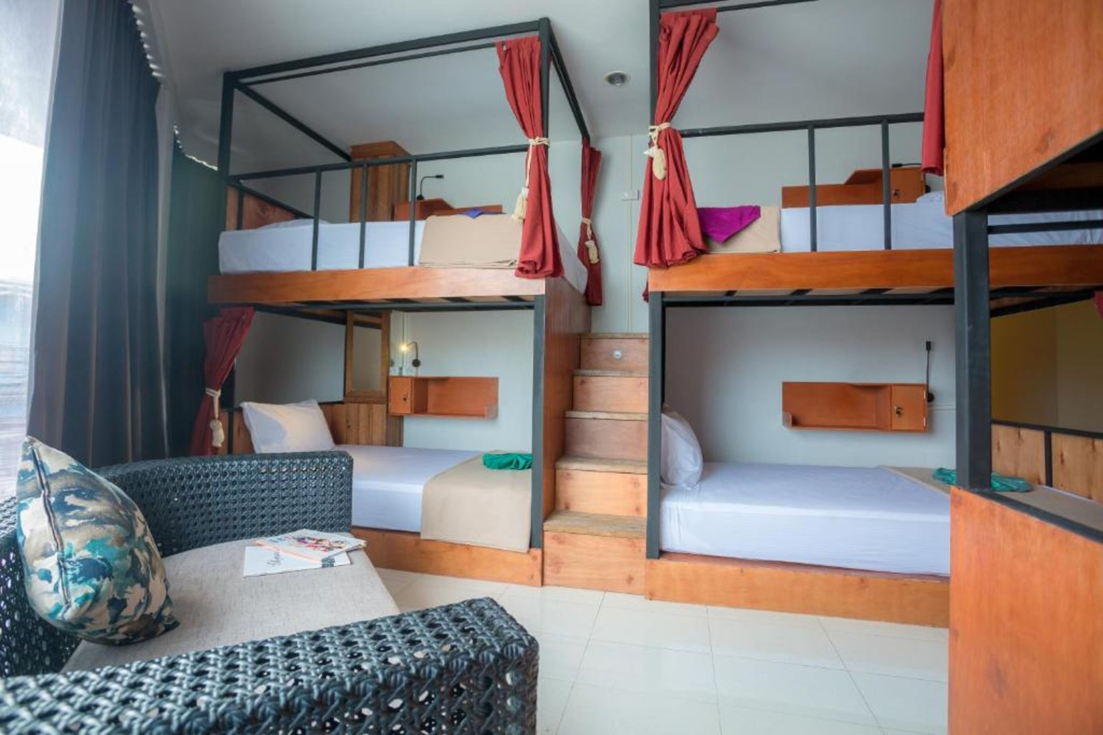 Farmer's Grand Hostel