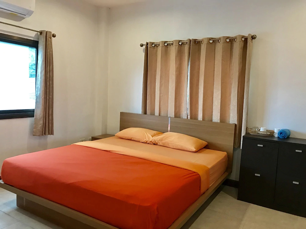 Hiranyika Cafe And Bed