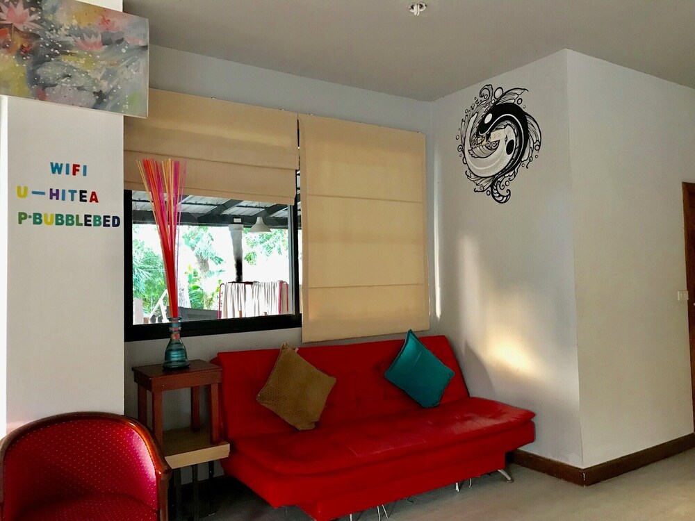 Hiranyika Cafe And Bed