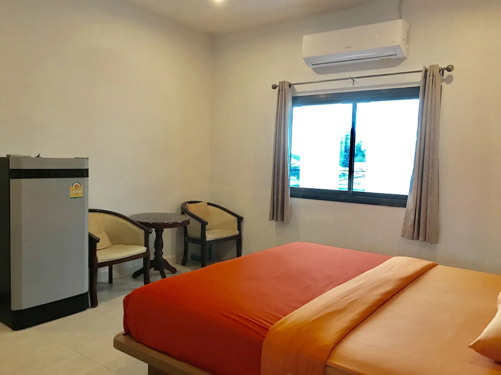 Hiranyika Cafe And Bed