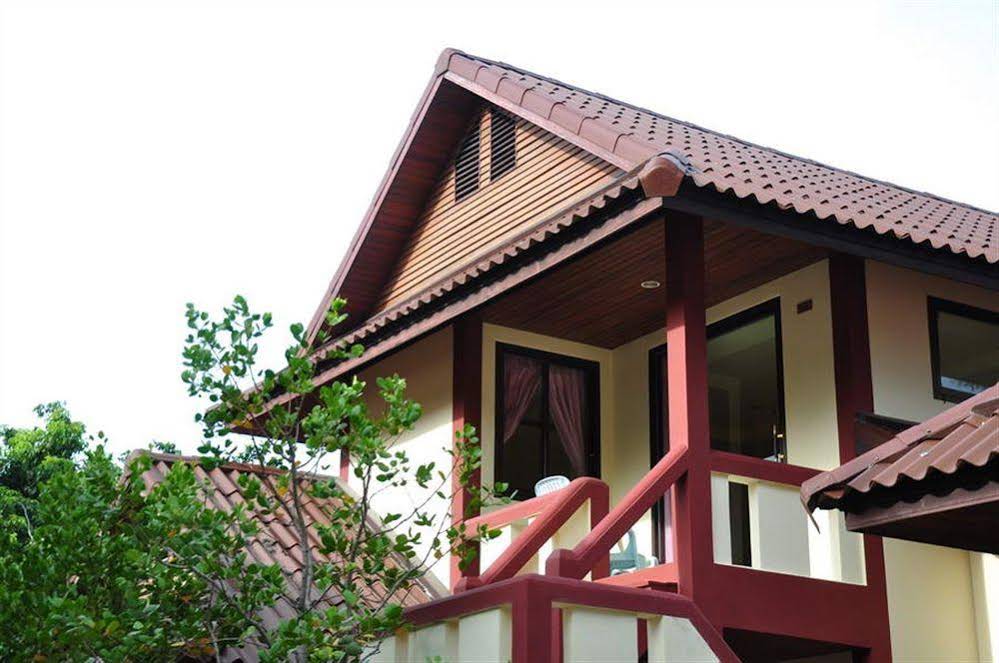 Island View Bungalows