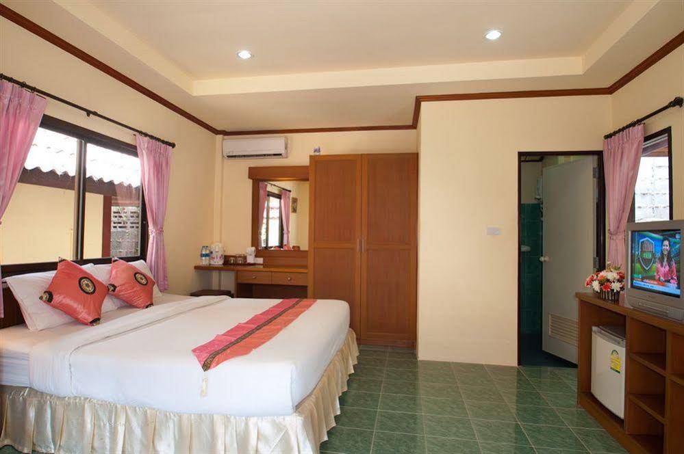 Island View Bungalows