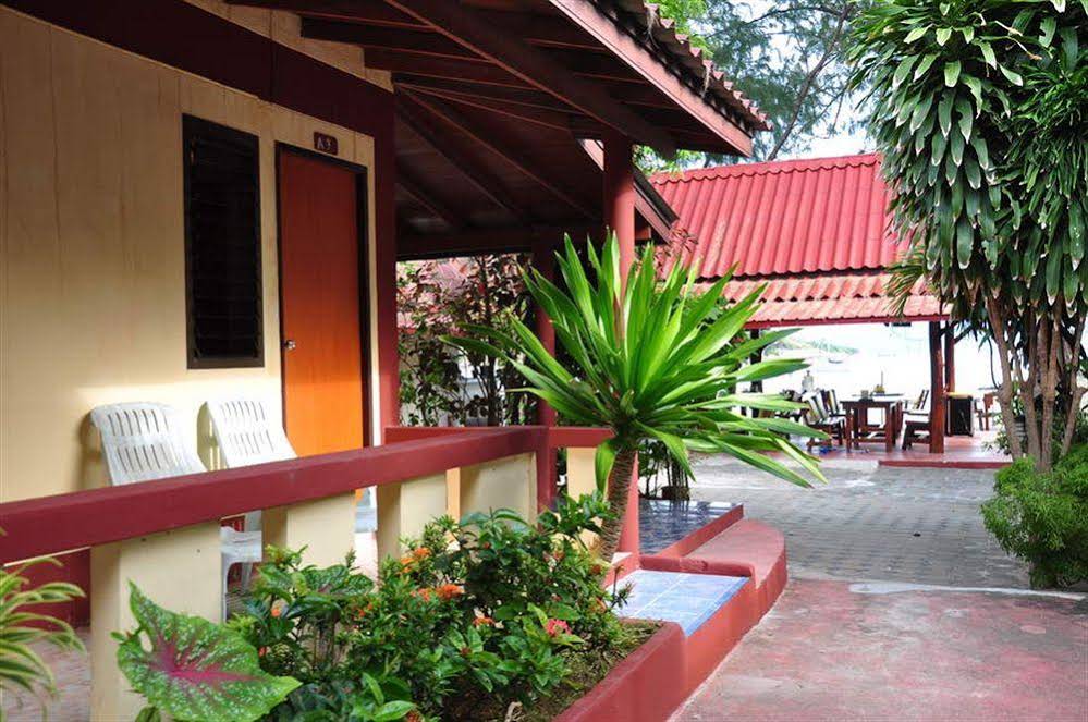 Island View Bungalows