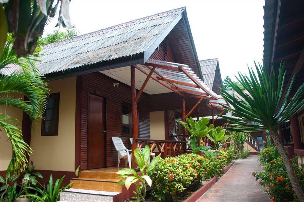 Island View Bungalows