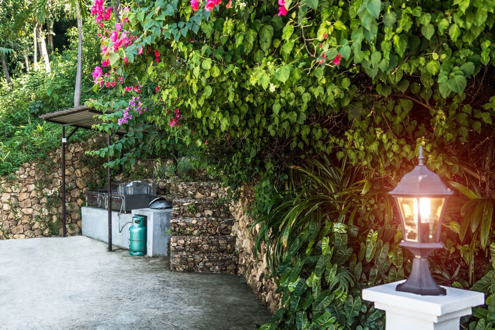 Jungle Emerald Rock Luxury Villa
