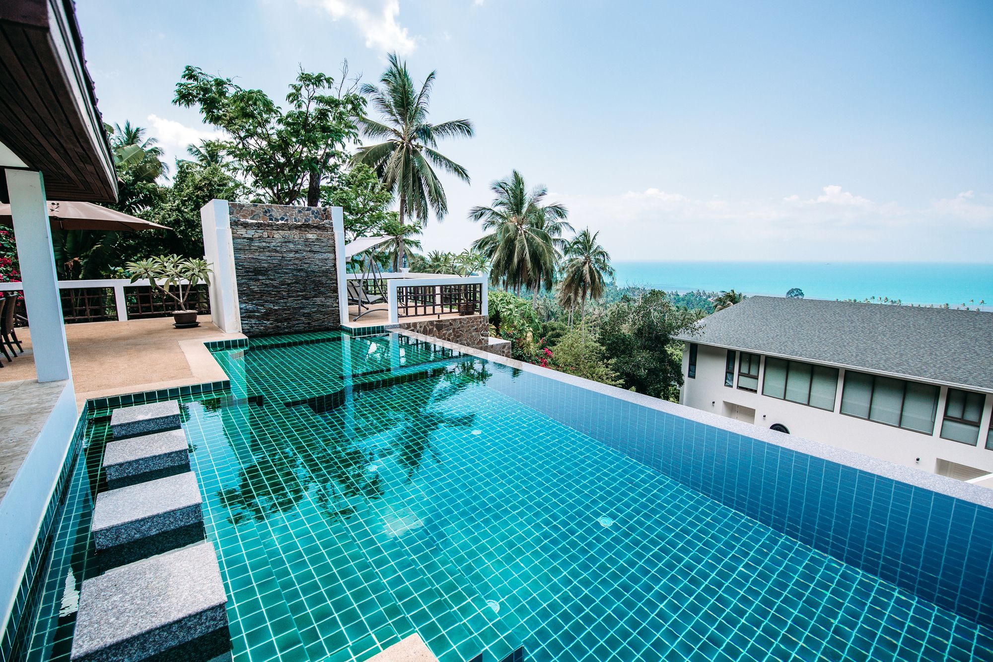 Jungle Emerald Rock Luxury Villa