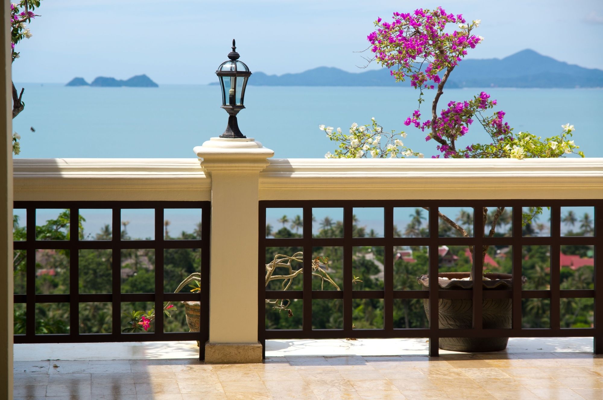 Jungle Emerald Rock Luxury Villa