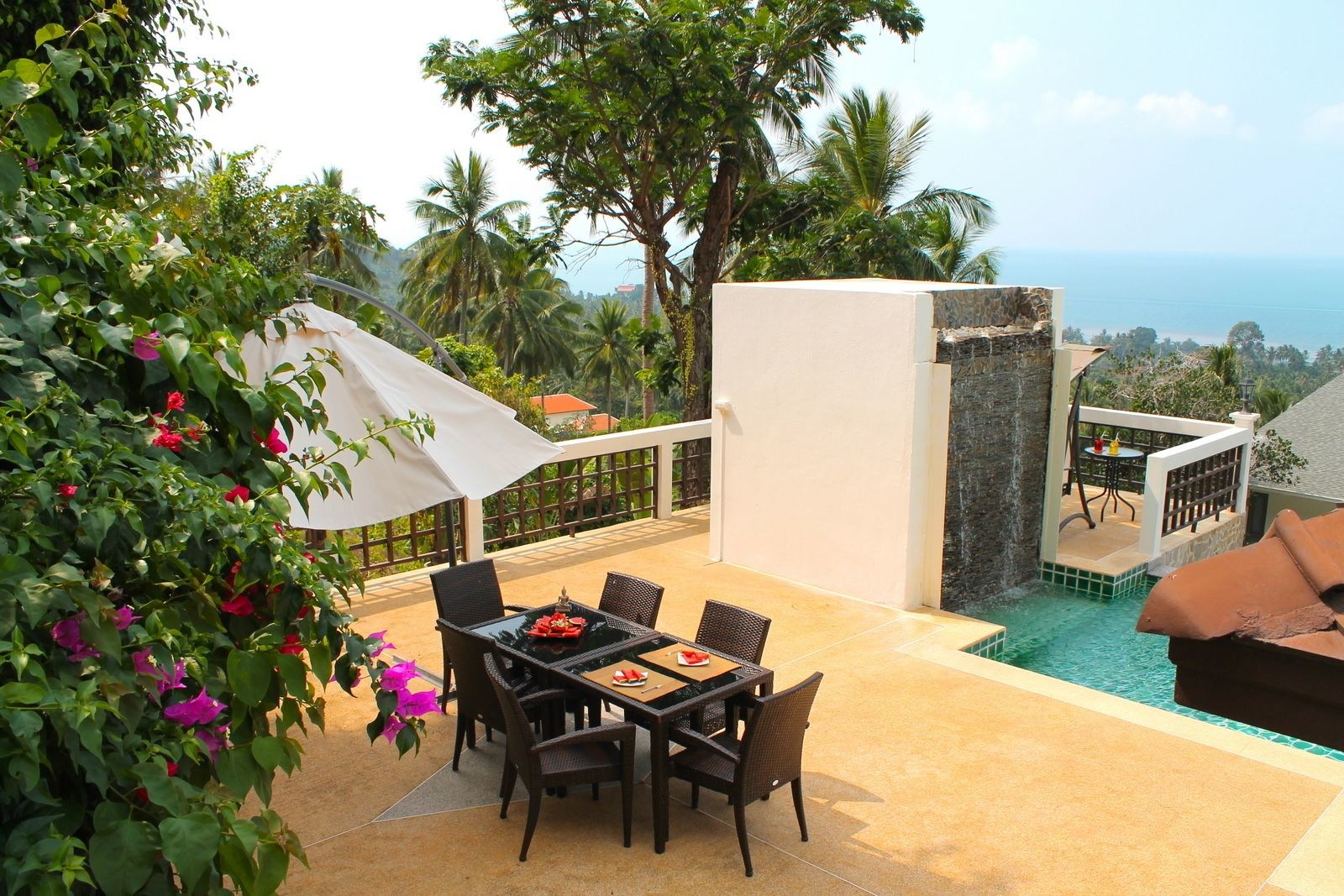 Jungle Emerald Rock Luxury Villa