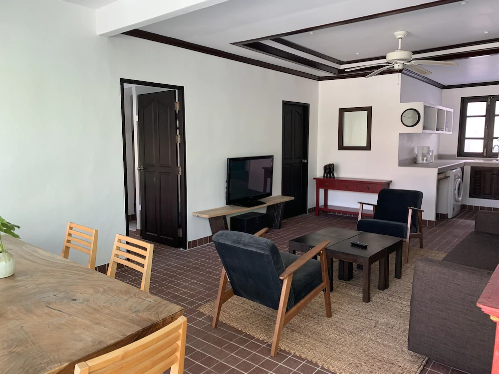 Khamin Villa