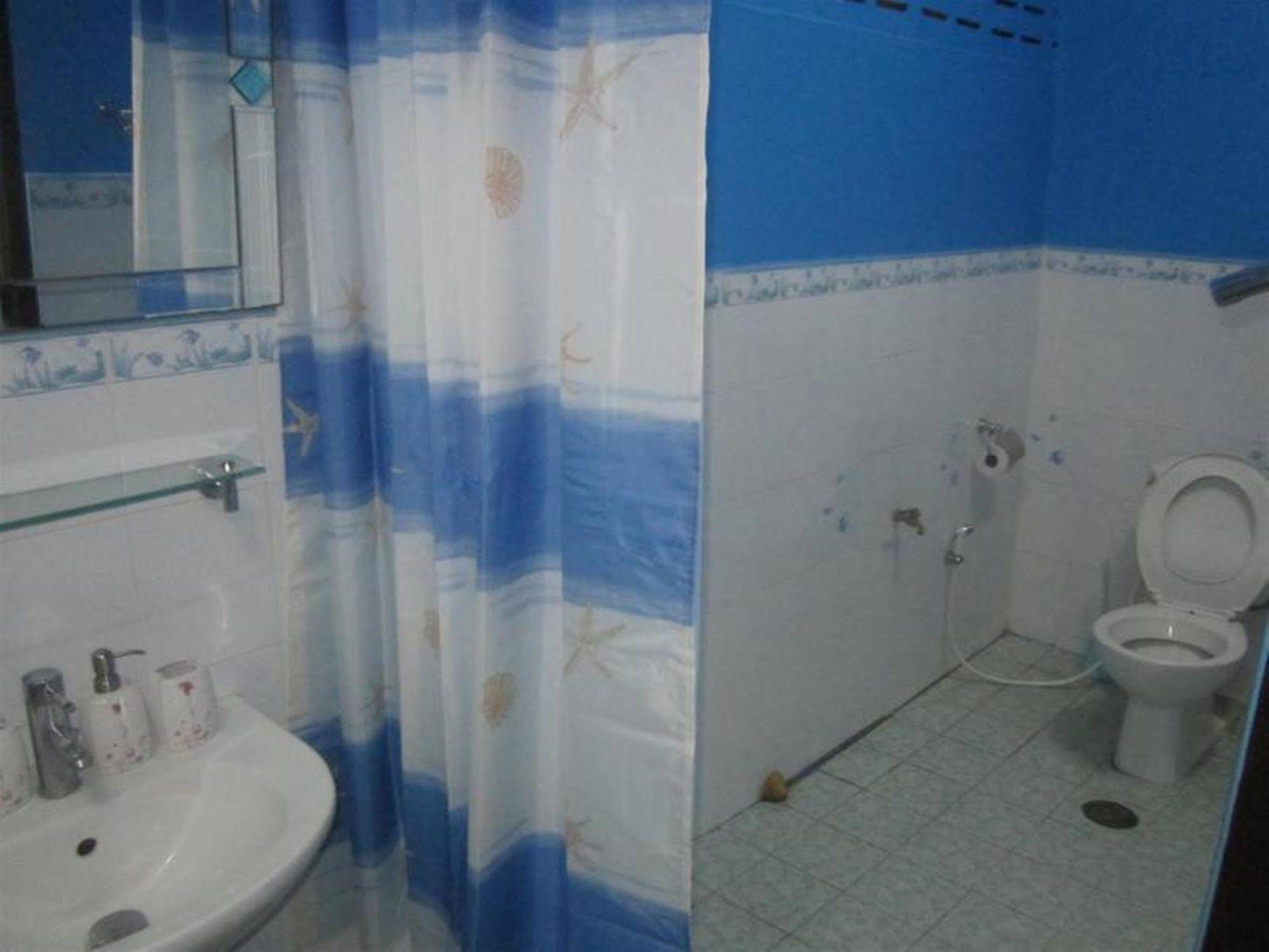 Kingston Jamaica Hostel
