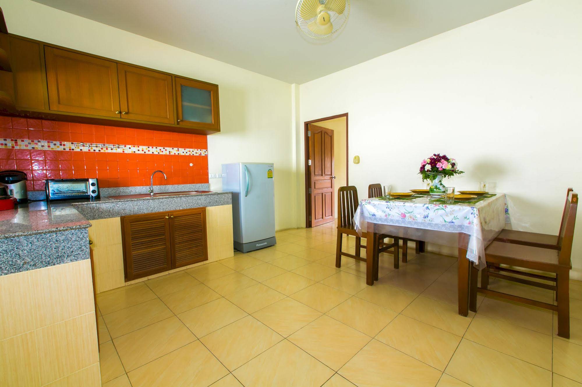 Lamai Plaza Residence