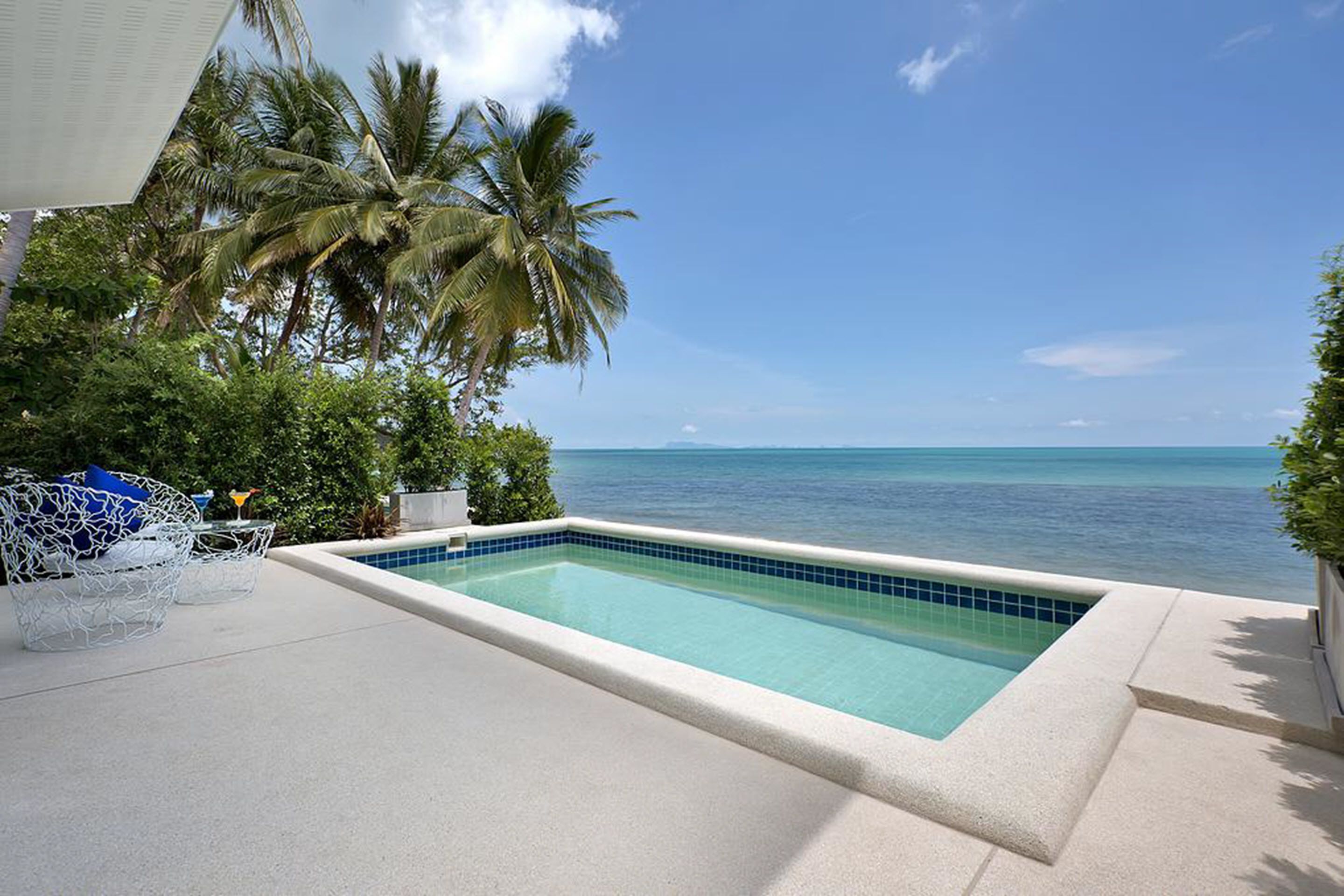 La Perle Luxury Boutique Hotel