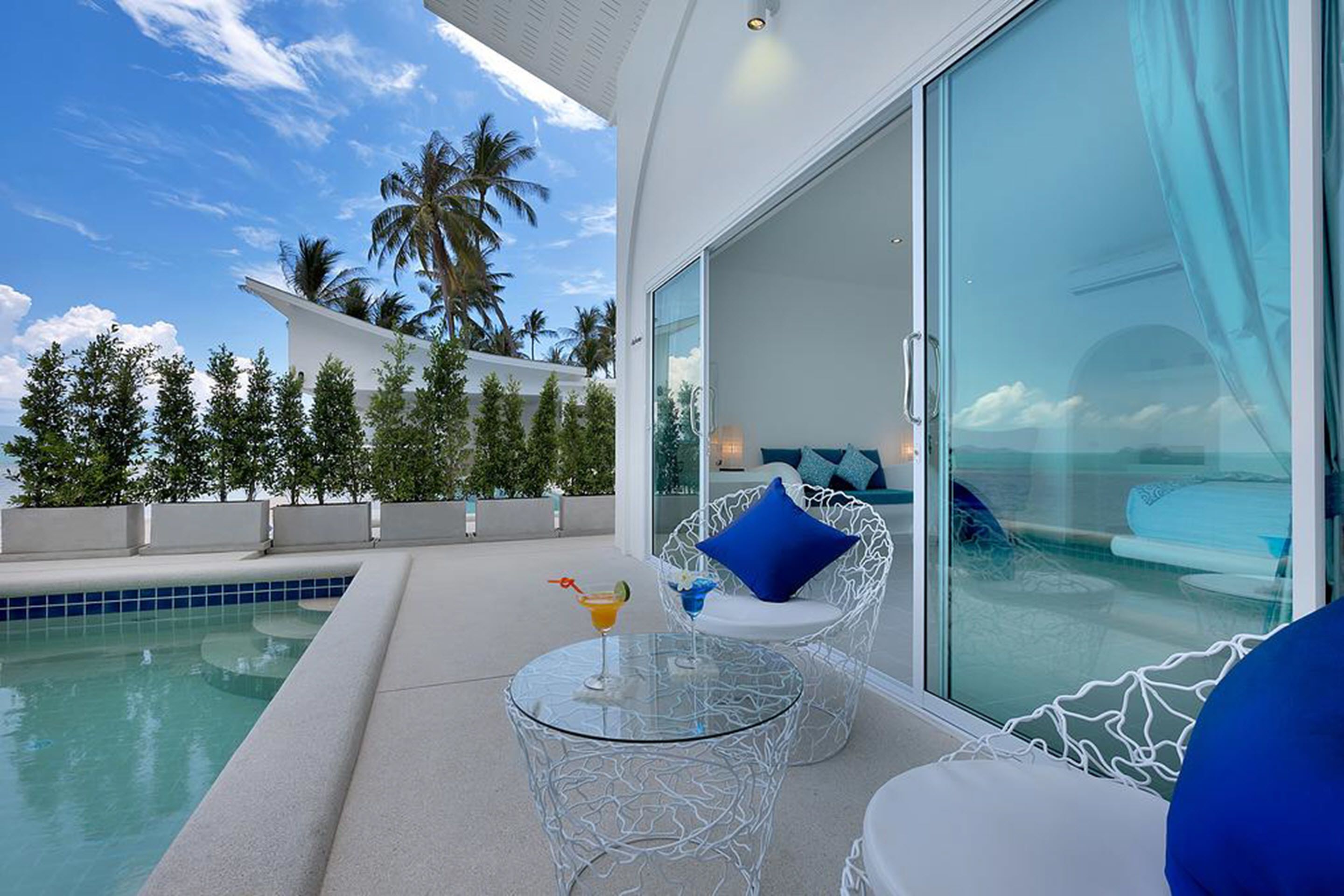 La Perle Luxury Boutique Hotel