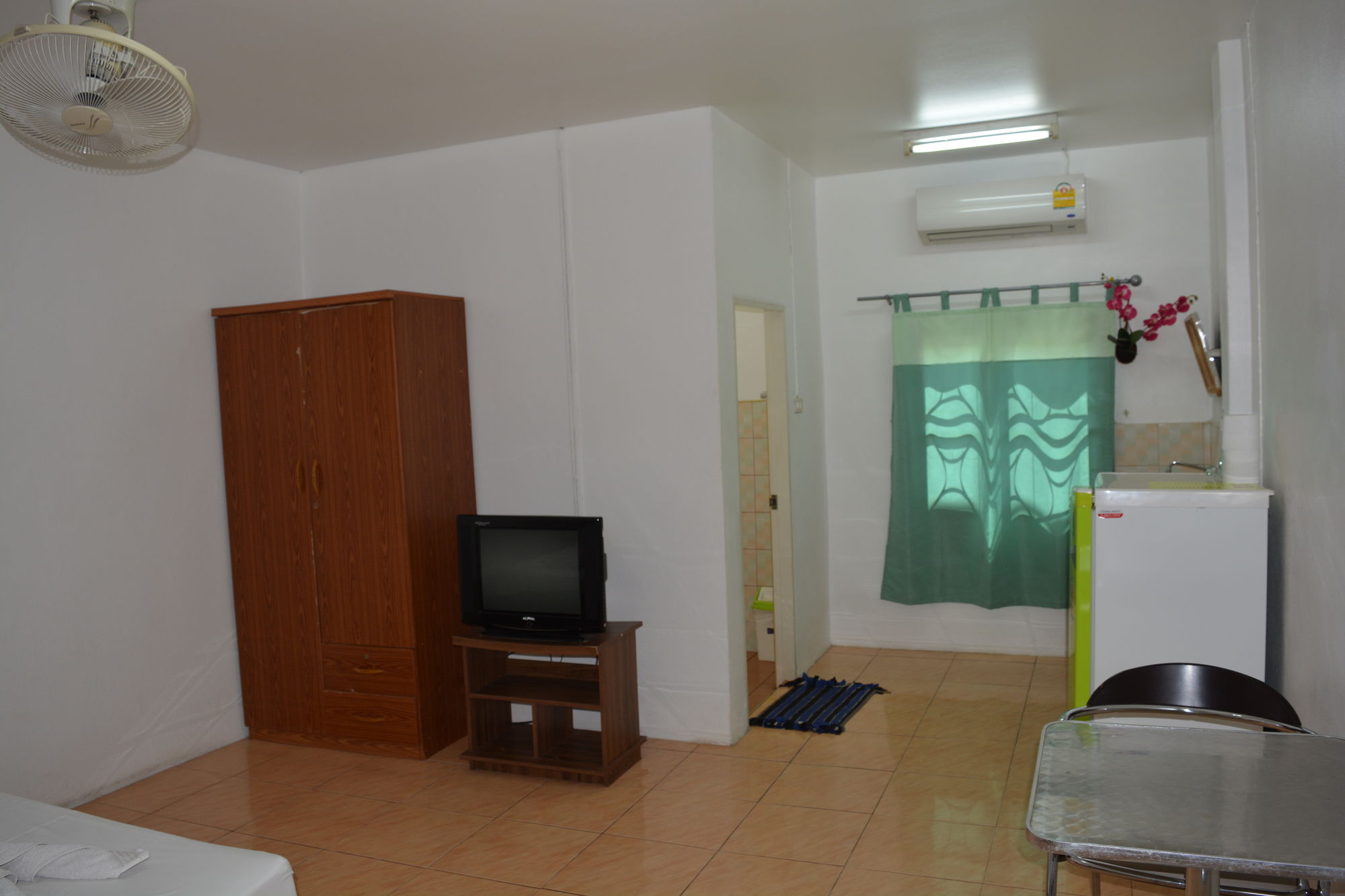 Little Austria Tams Guesthouse