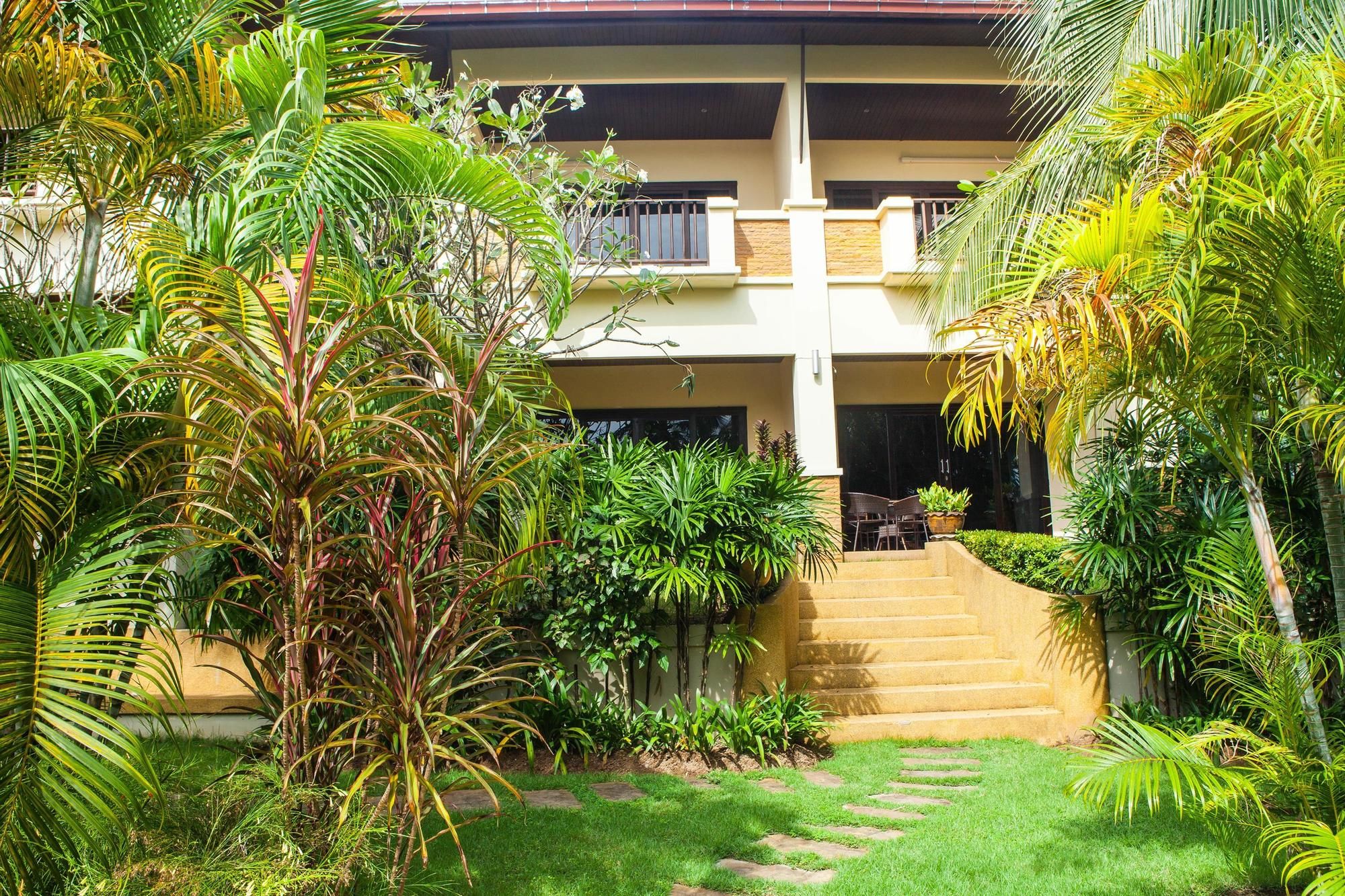 Maenam Hills Samui Villa