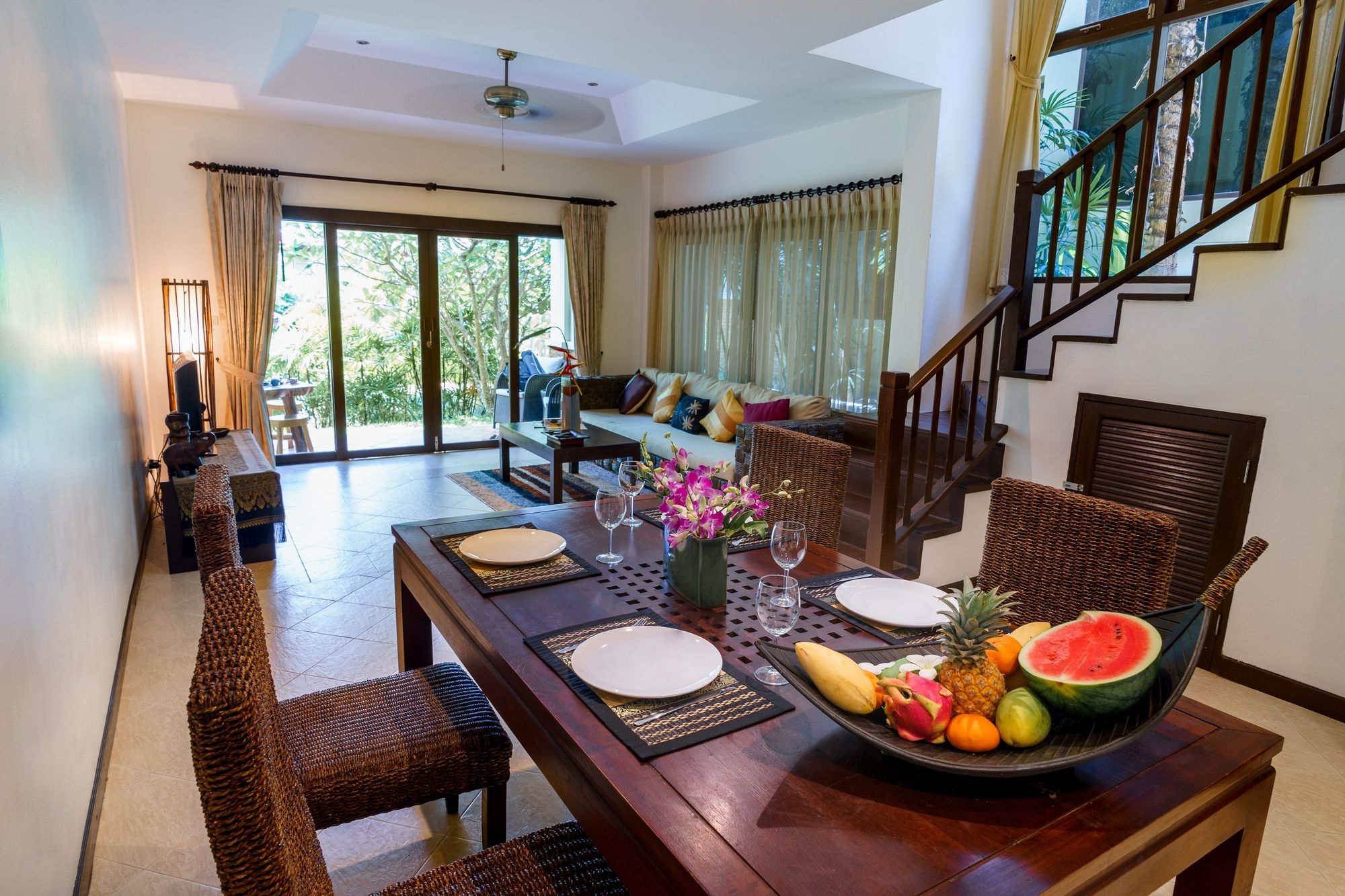 Maenam Hills Samui Villa