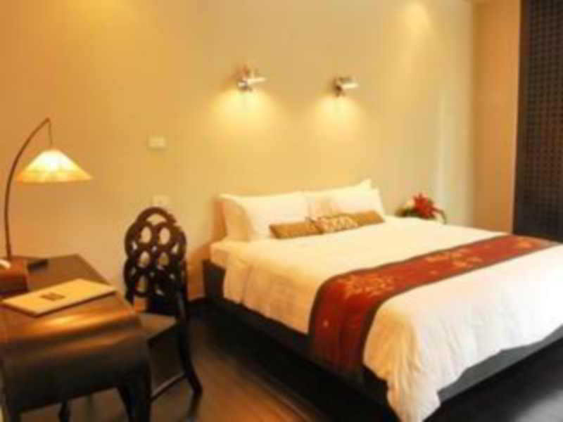 Montra Hotel