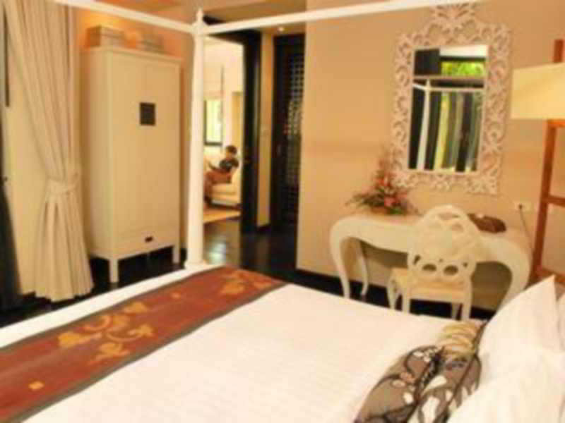 Montra Hotel