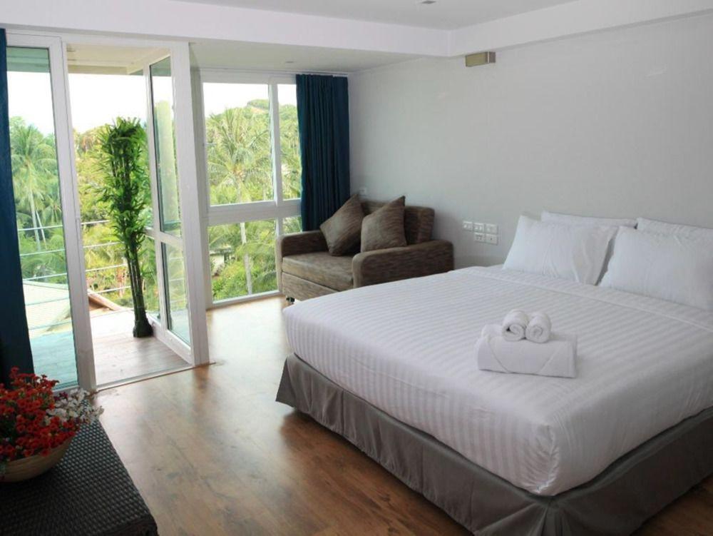 Nantra Thongson Bay Resort & Villas