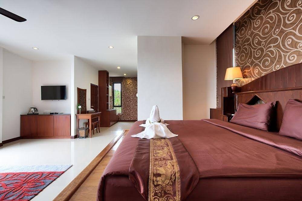 NB Sunrise Mountain Villa