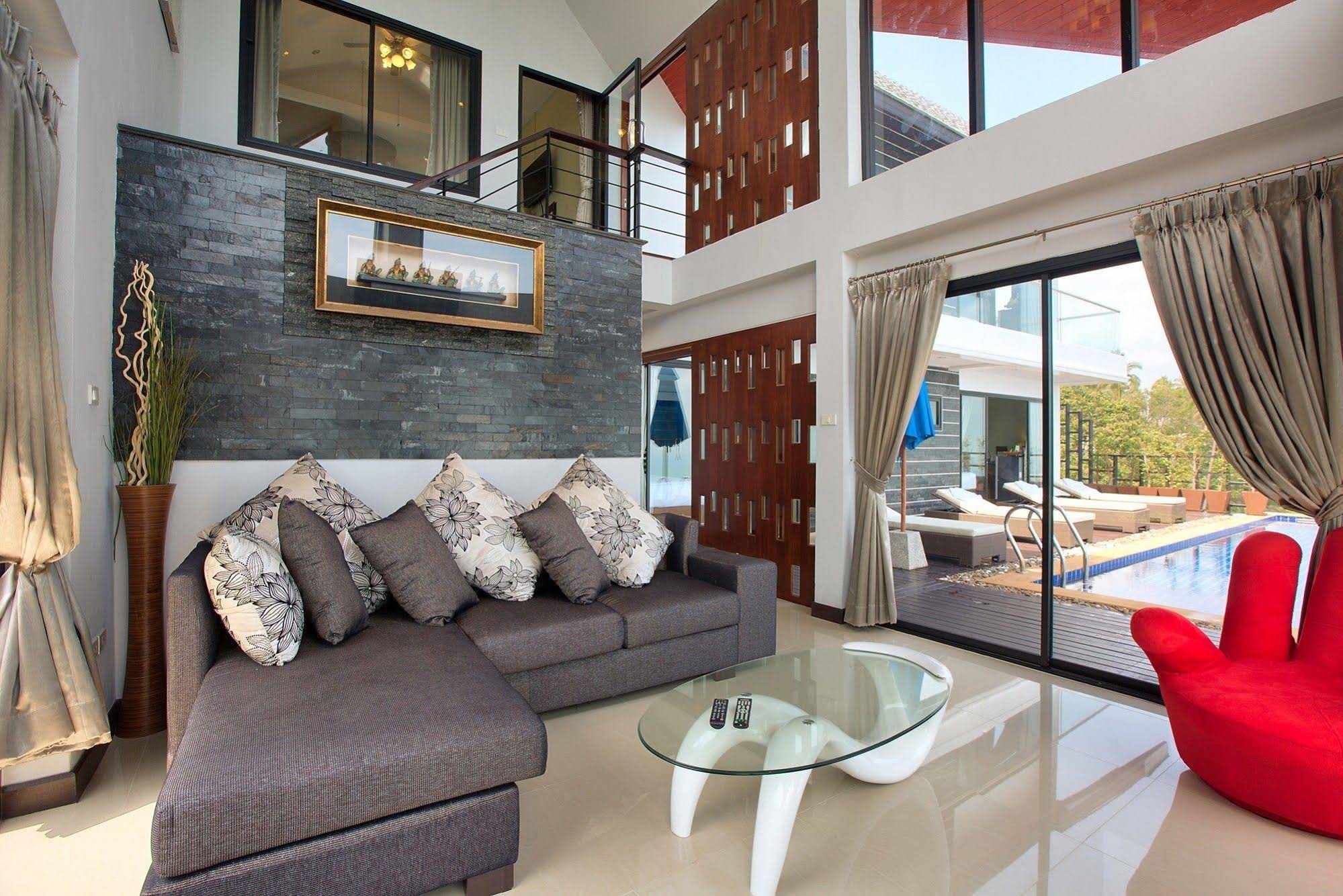 NB Sunrise Mountain Villa