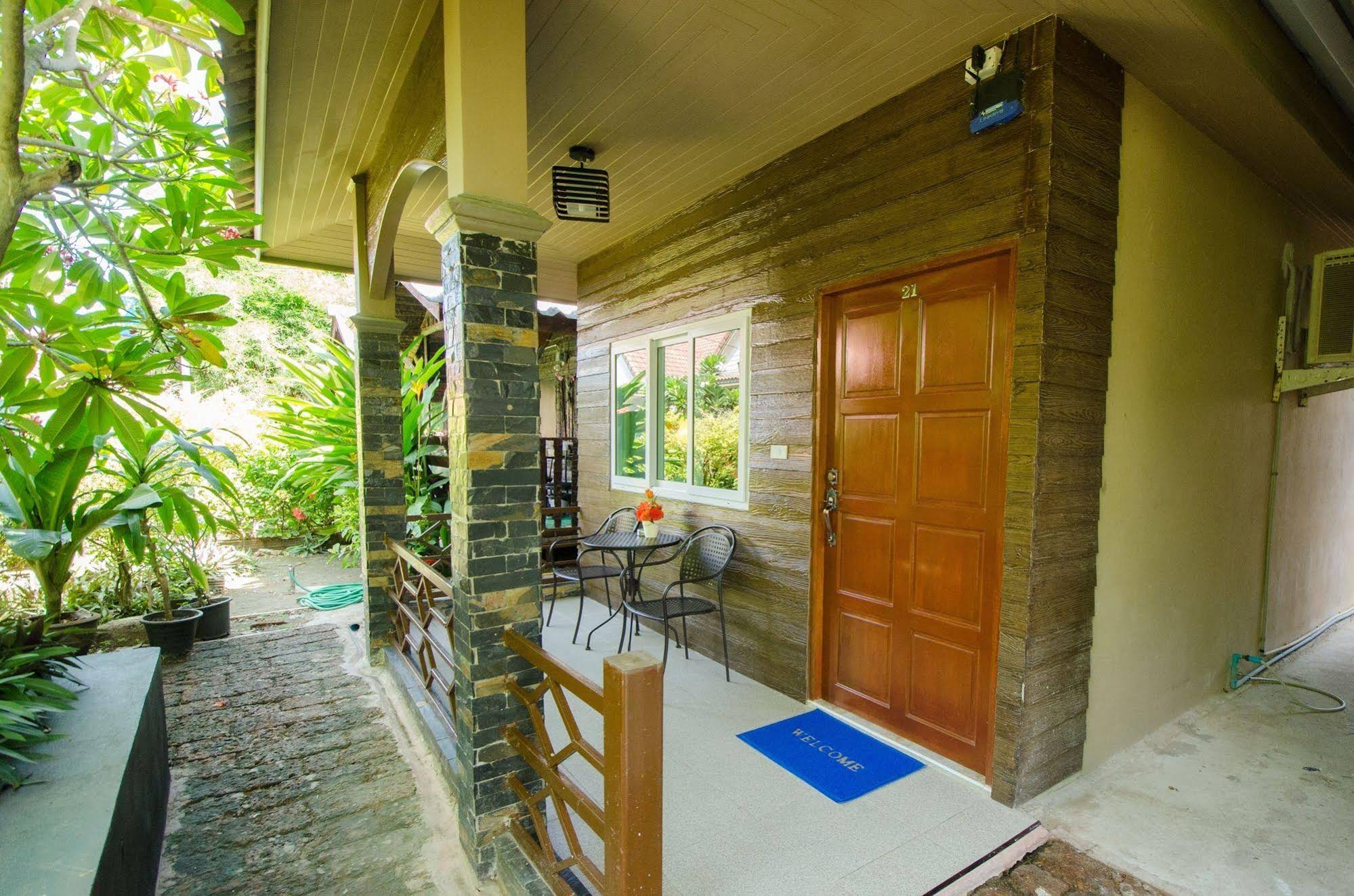 Nid's Bungalows