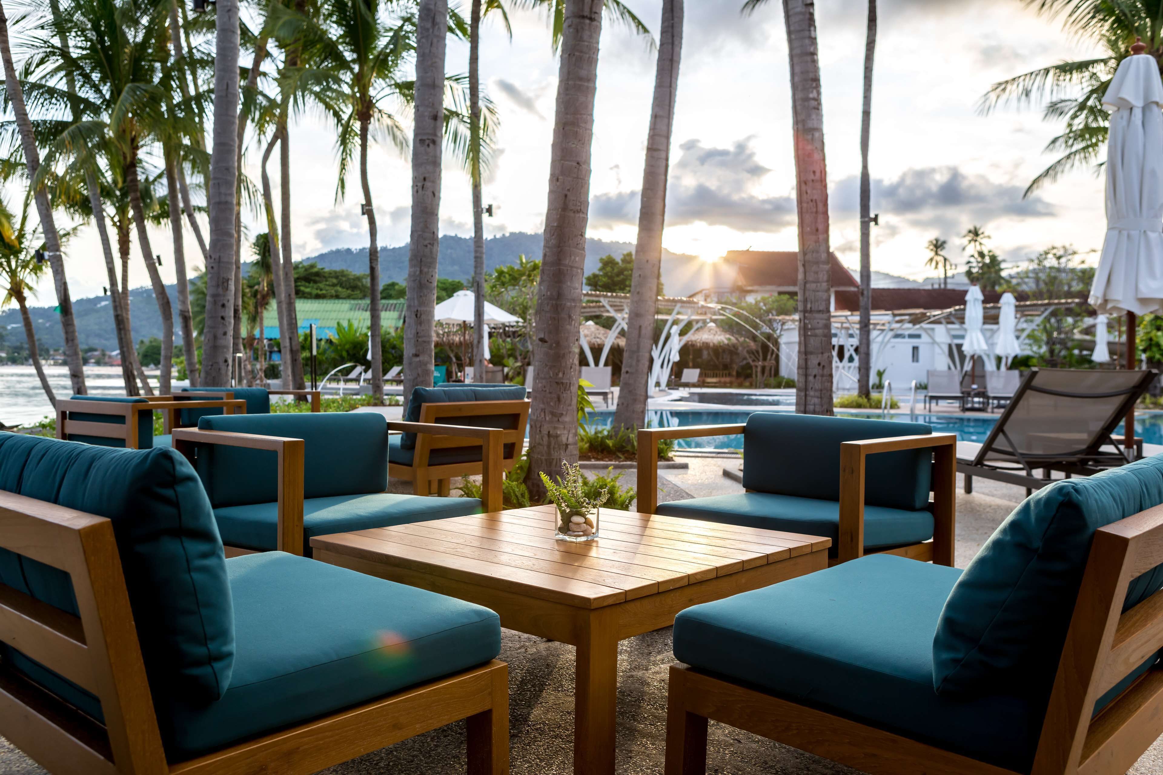 Outrigger Koh Samui Beach Resort