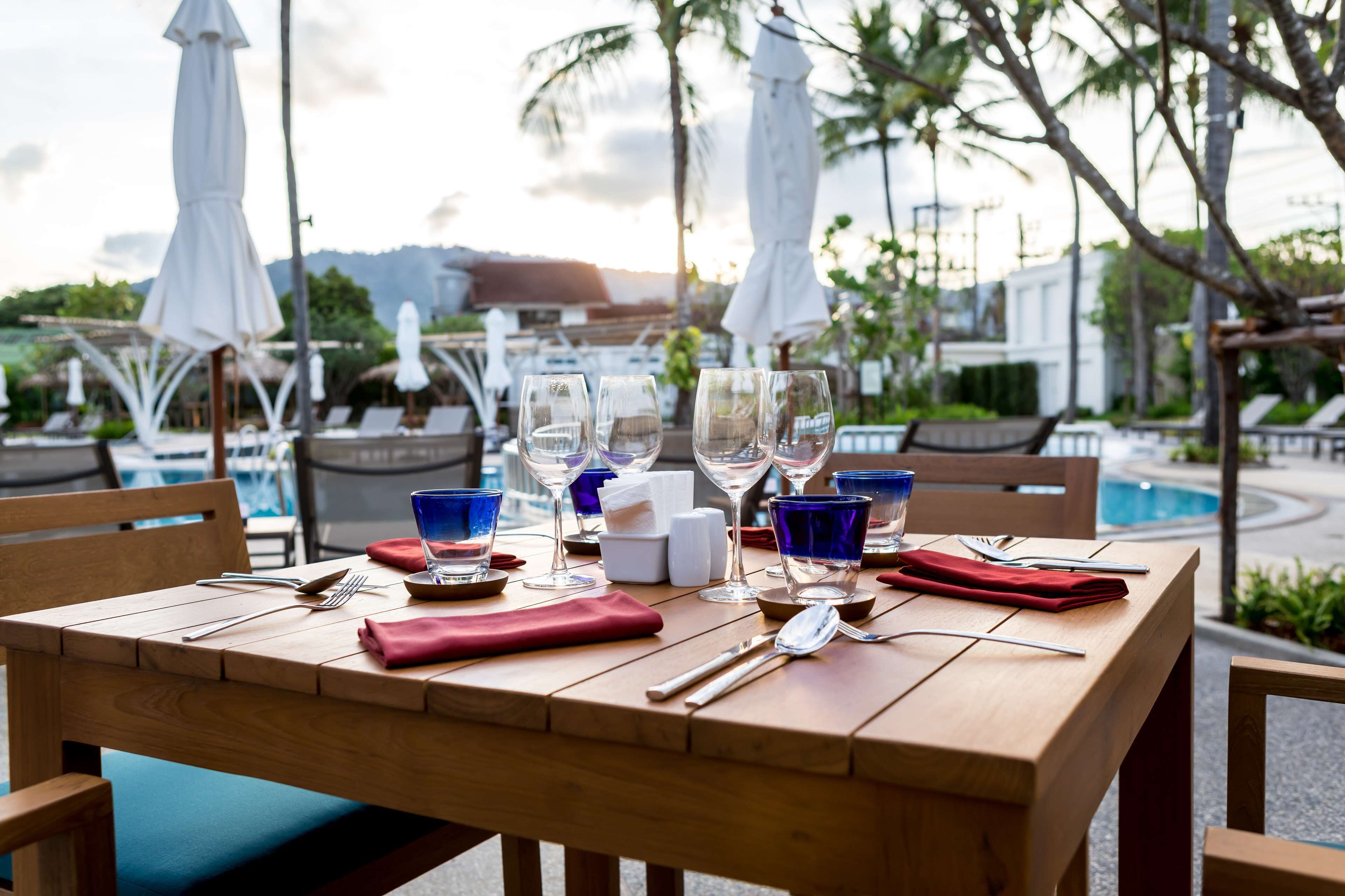 Outrigger Koh Samui Beach Resort
