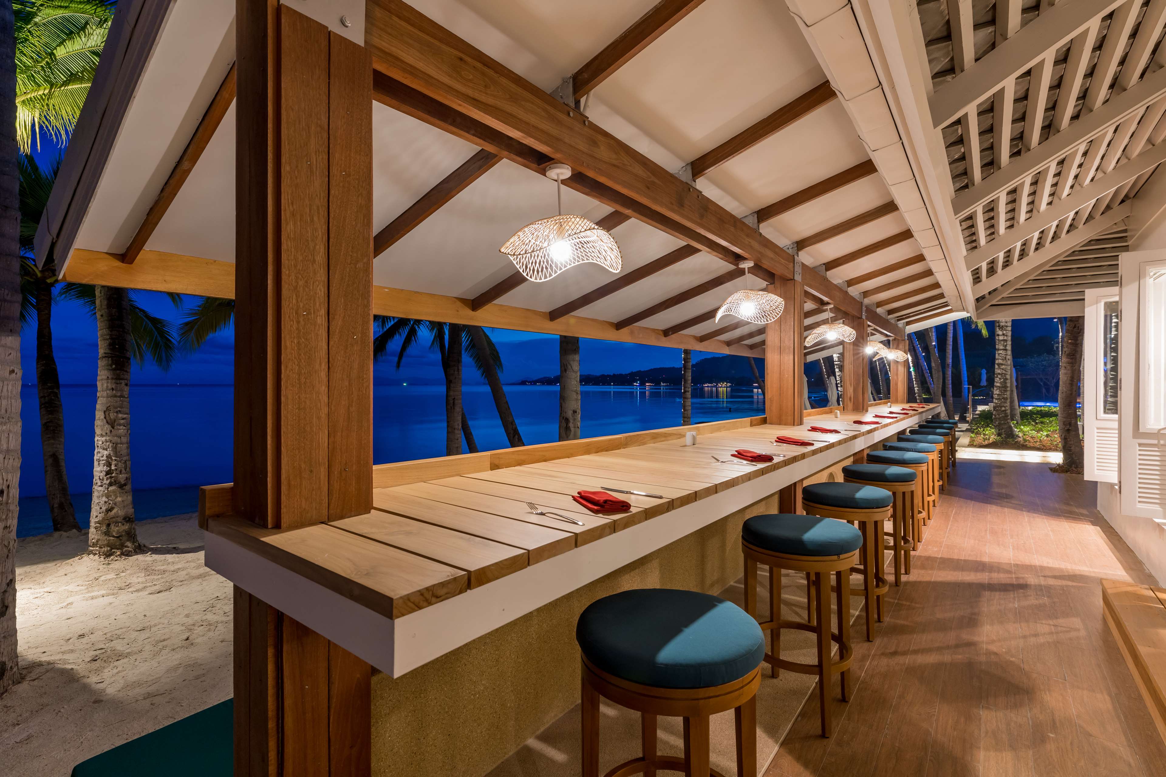Outrigger Koh Samui Beach Resort