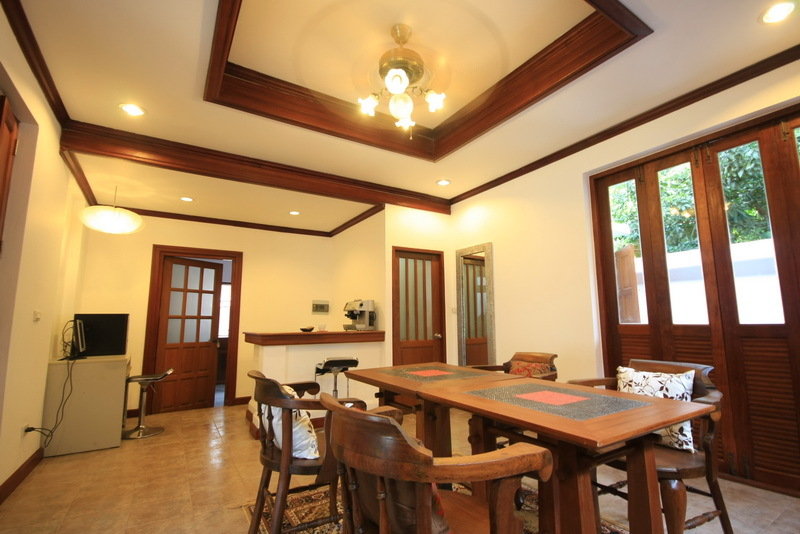 Pao Jin Poon Beach Front Villa