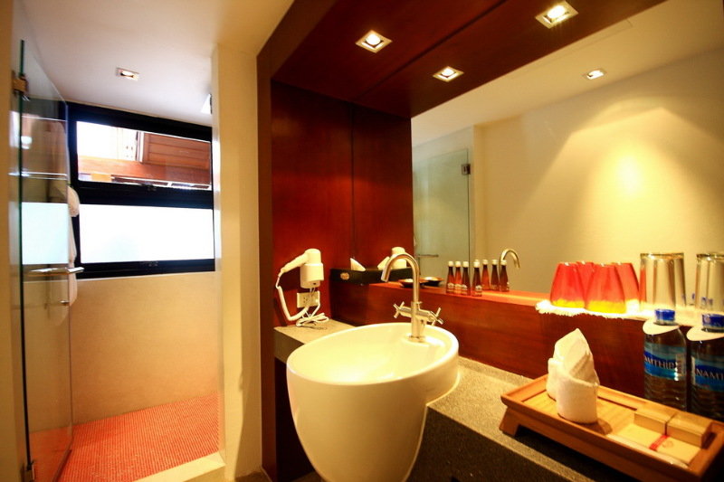 Pao Jin Poon Beach Front Villa