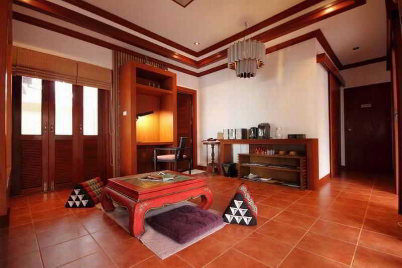Pao Jin Poon Beach Front Villa