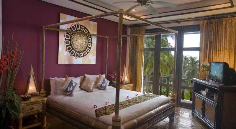 Paradise Island Estate