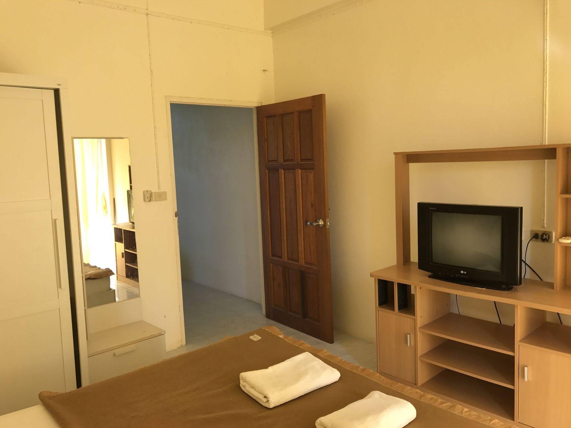 Phayorm Park Resort