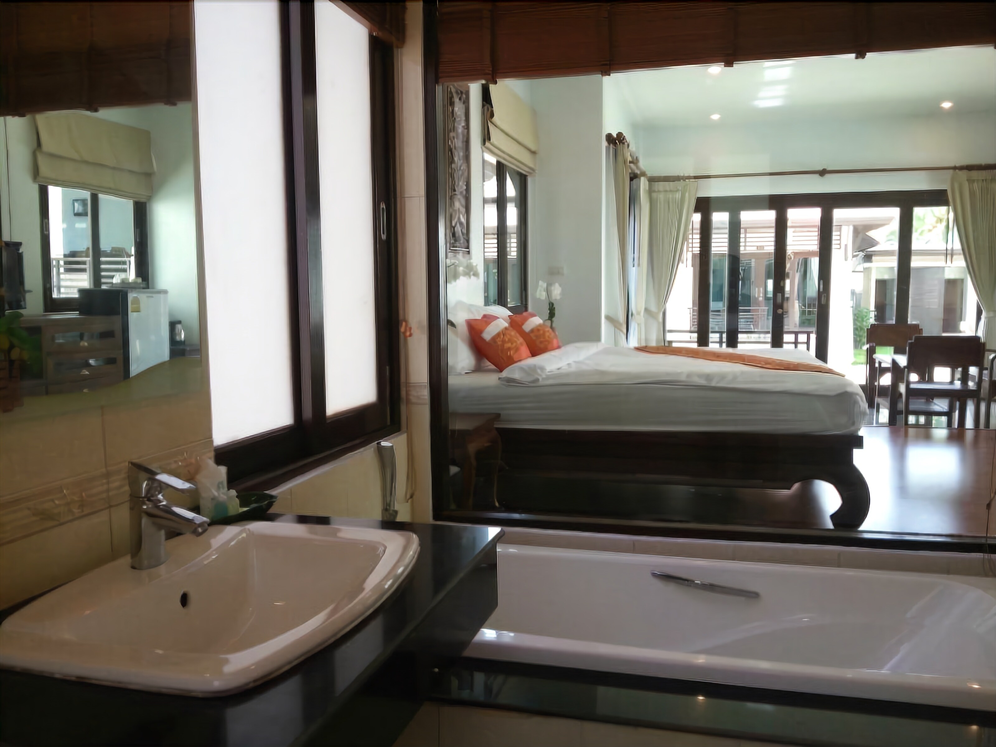 Poolsawat Villa