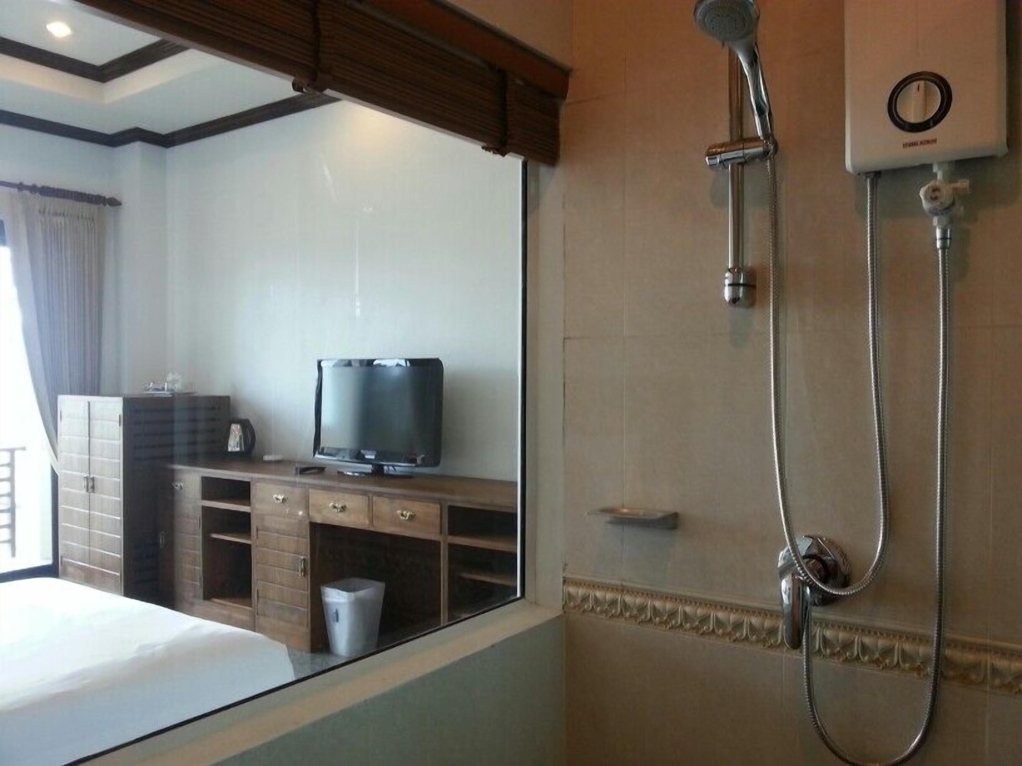 Poolsawat Villa