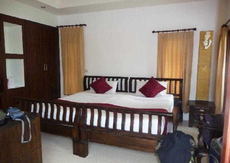 Promtsuk Buri Resort