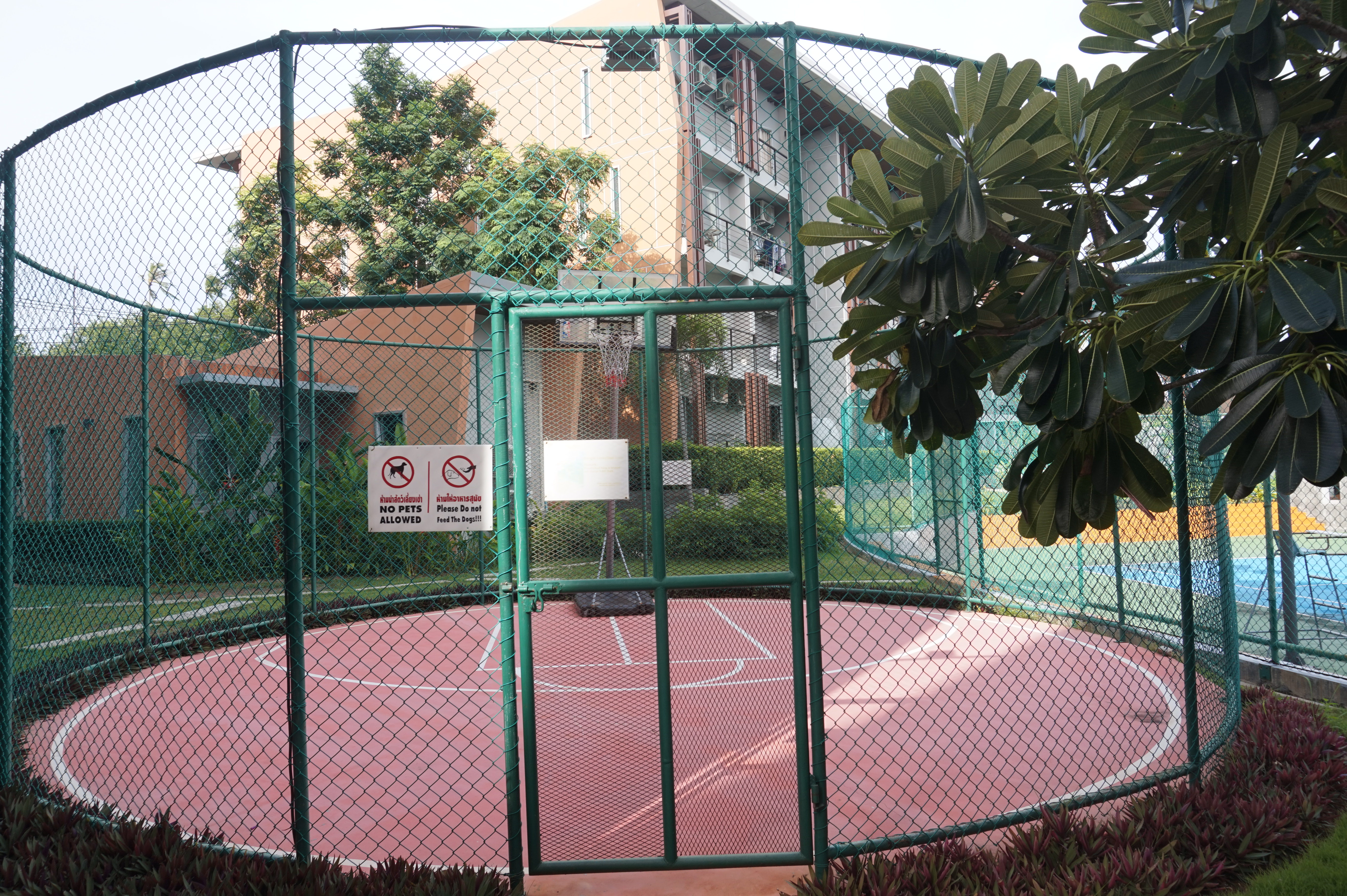 RePlay Residence