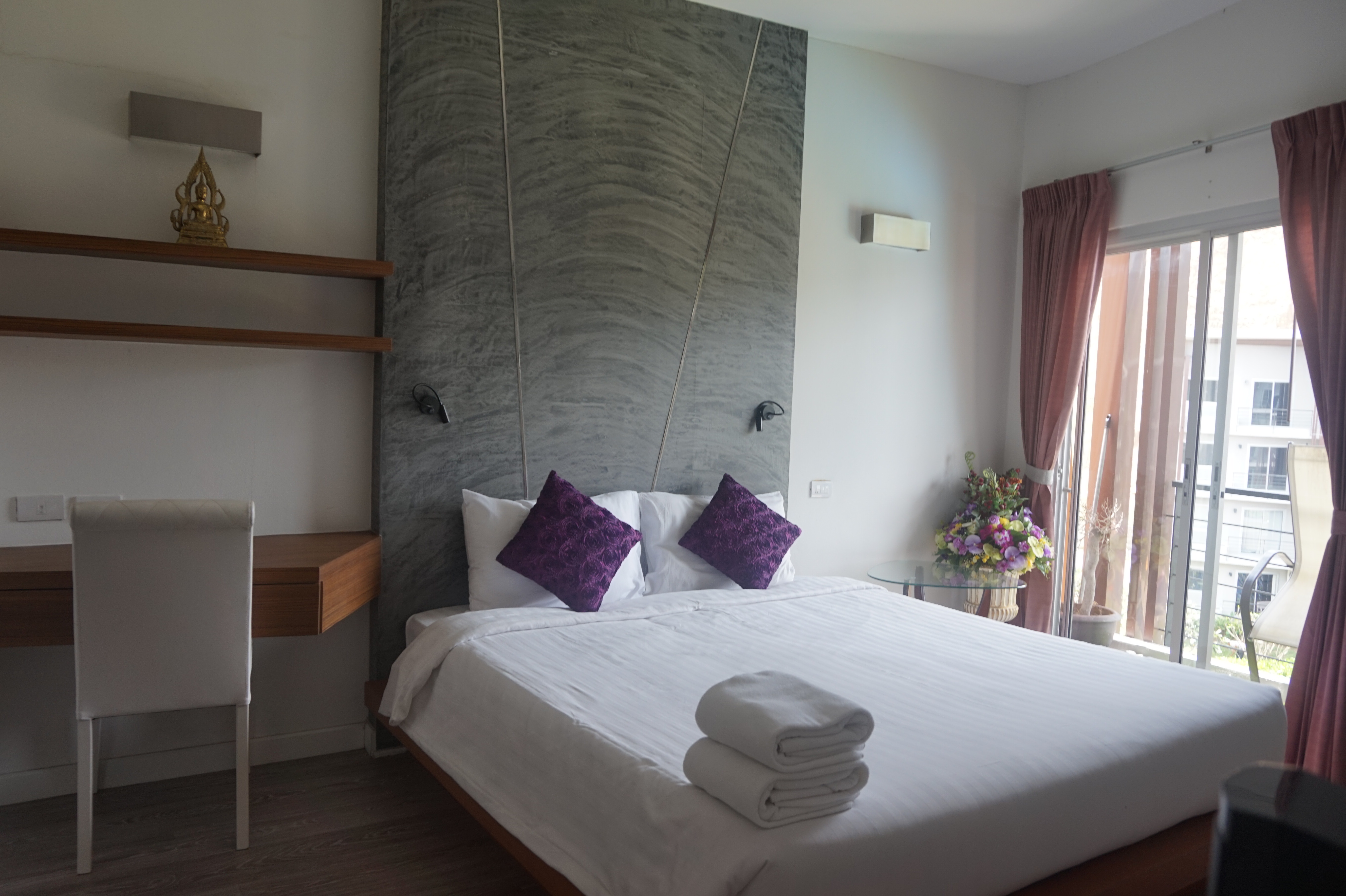 RePlay Residence