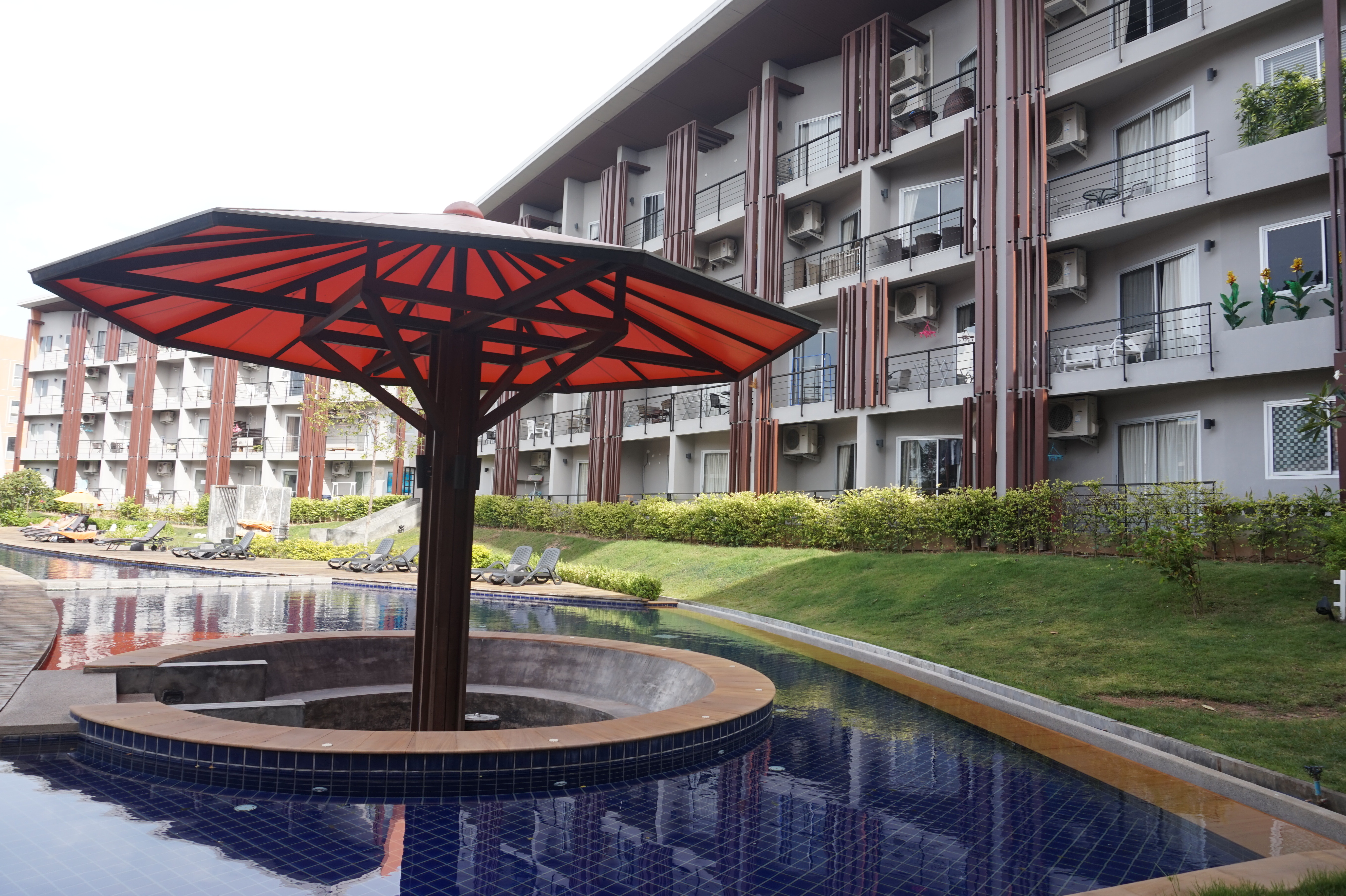RePlay Residence